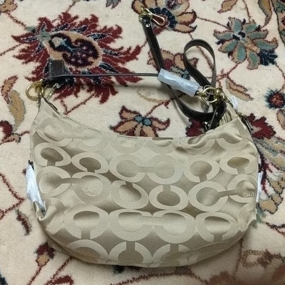 BNWT Coach shoulder bag - Picture 4 of 11